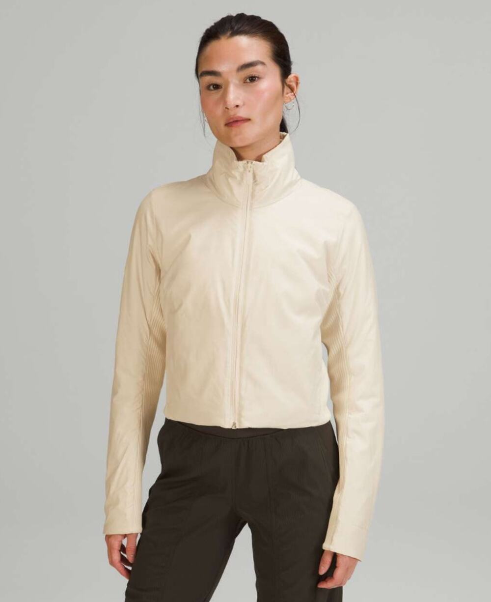 Lululemon SoftMatte Insulated Cropped Jacket White Opal SZ 4 Beige Full Zip Crop